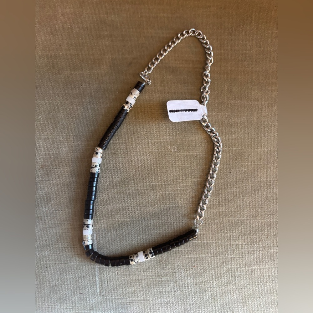 Urban Outfitters NWT Chain Beaded Necklace 17"